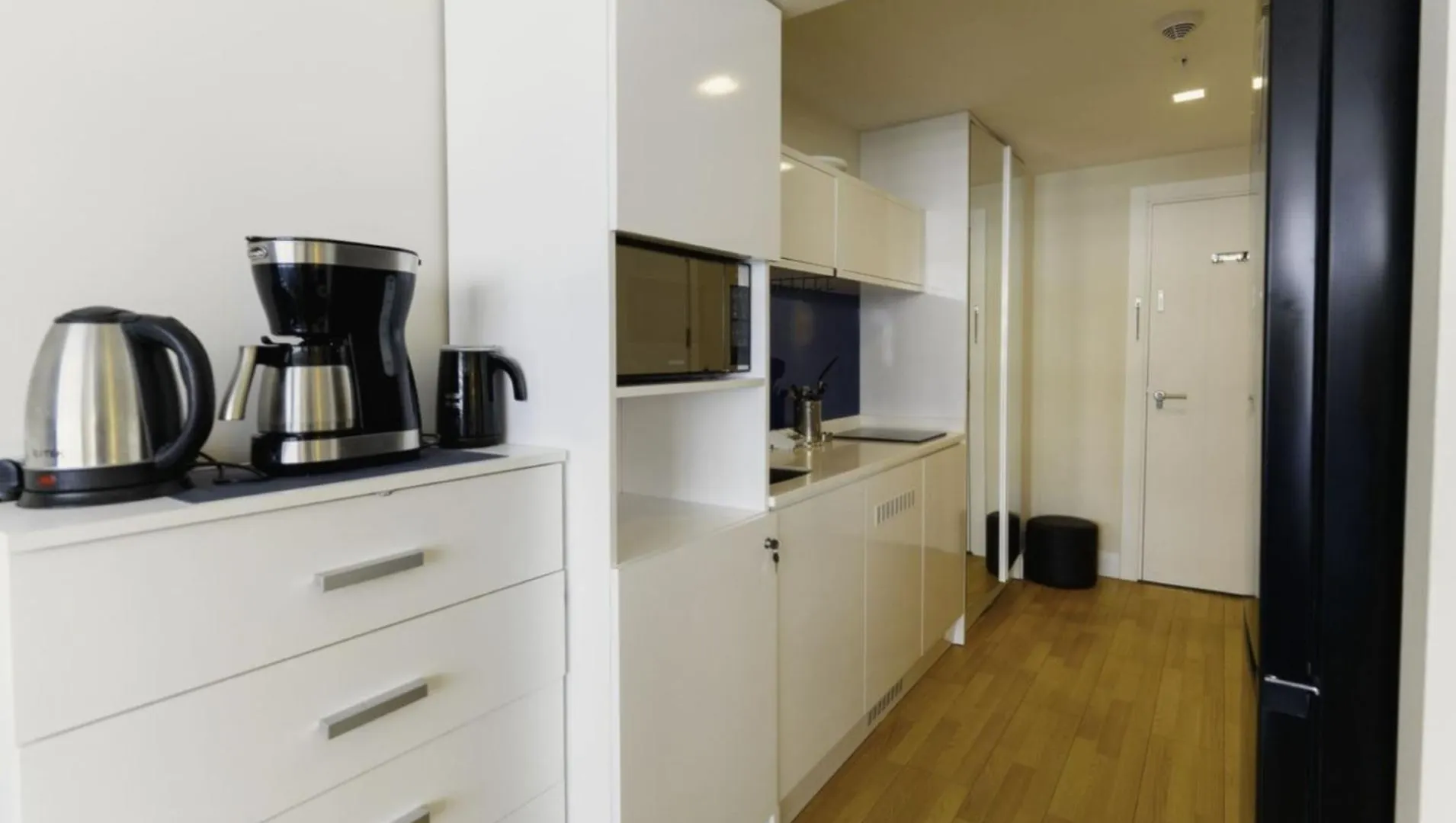 Comfy Sea View Aparthotel In Orbi City باتومي