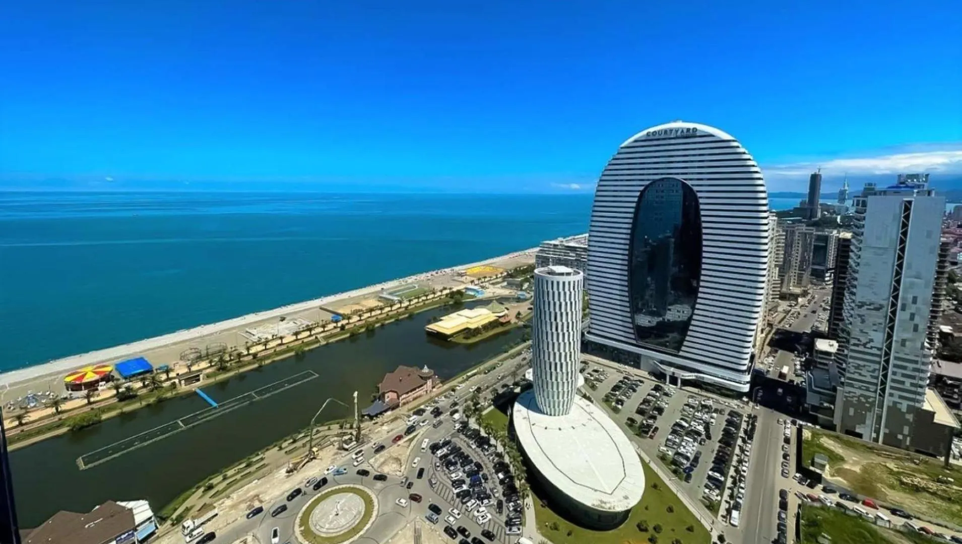 Comfy Sea View Aparthotel In Orbi City باتومي