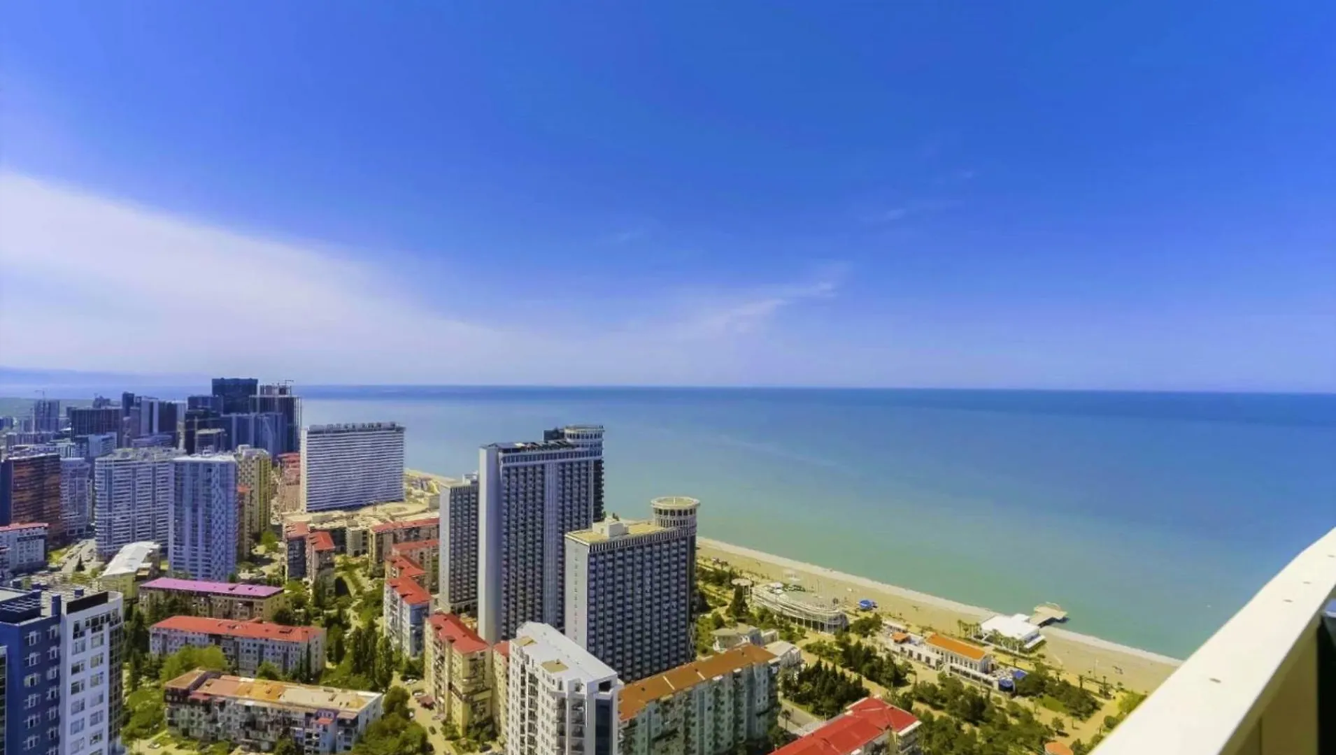 Comfy Sea View Aparthotel In Orbi City باتومي
