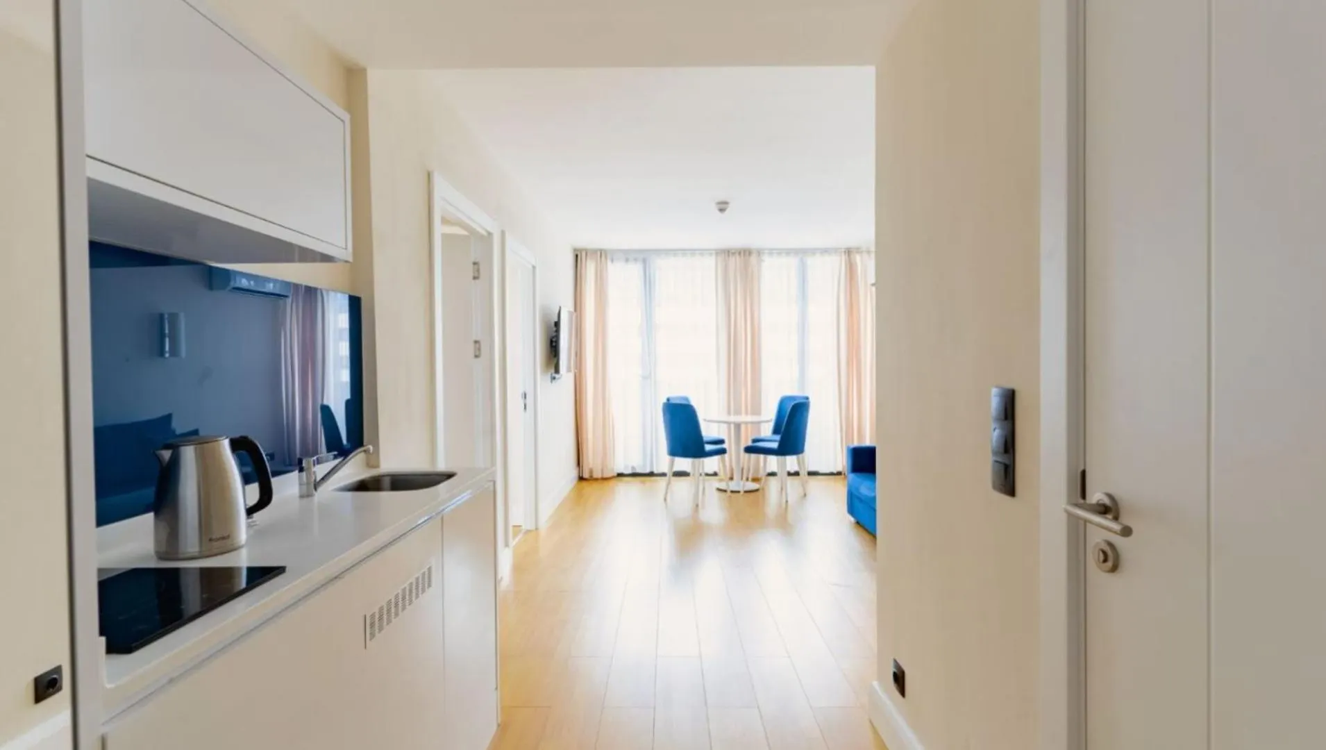 Comfy Sea View Aparthotel In Orbi City باتومي جورجيا