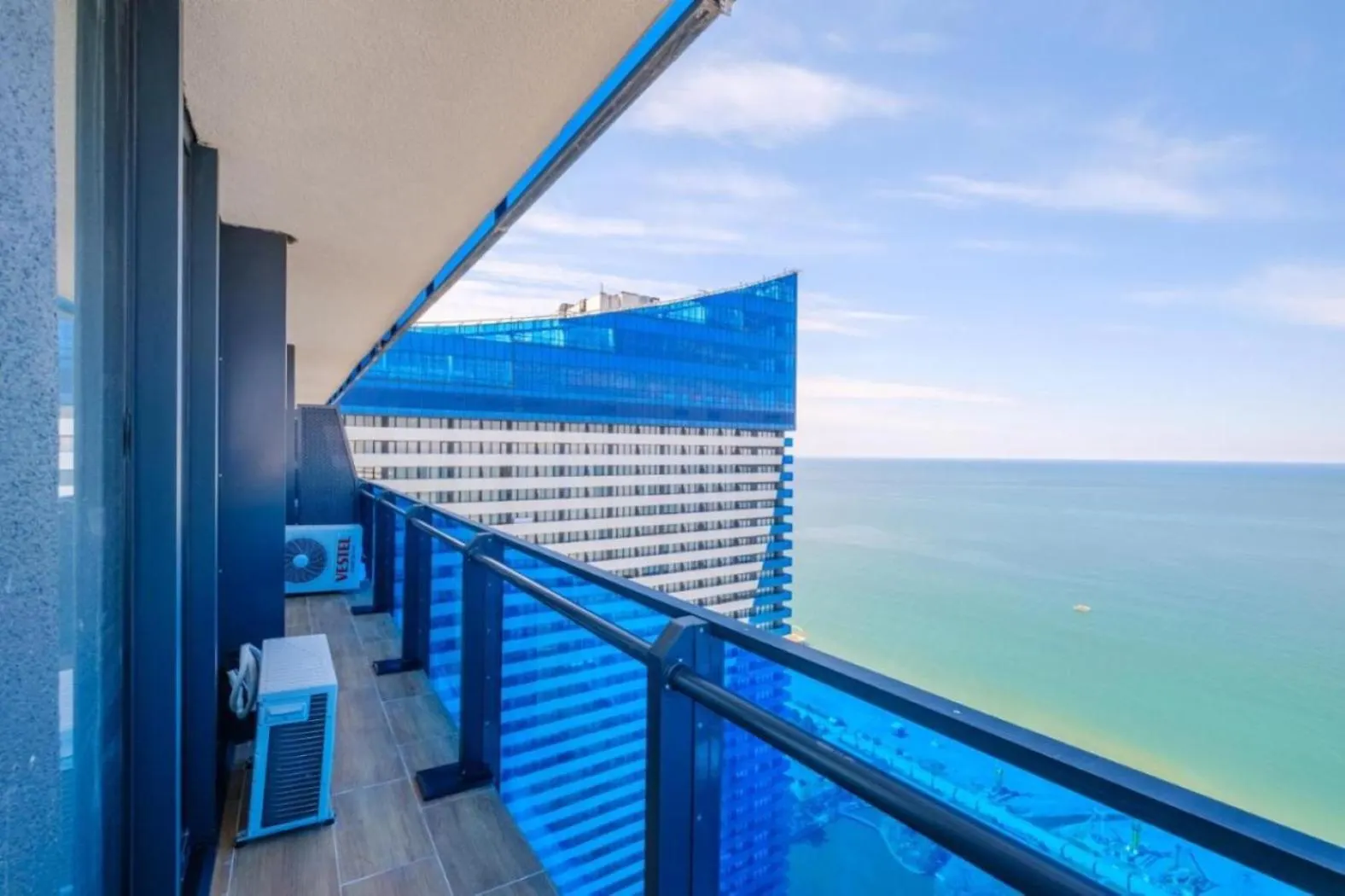 Comfy Sea View Aparthotel In Orbi City باتومي
