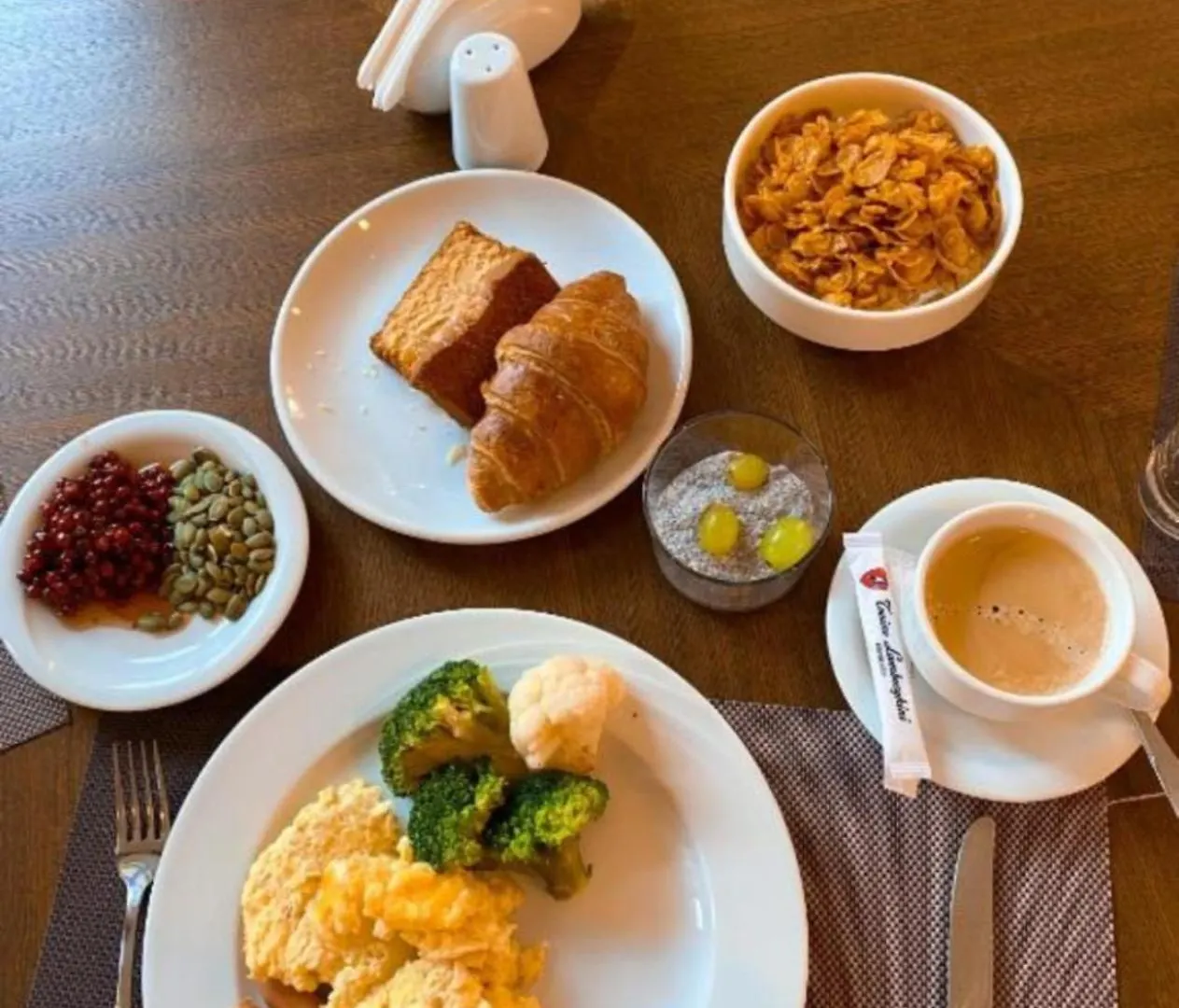Comfy Sea View Aparthotel In Orbi City باتومي
